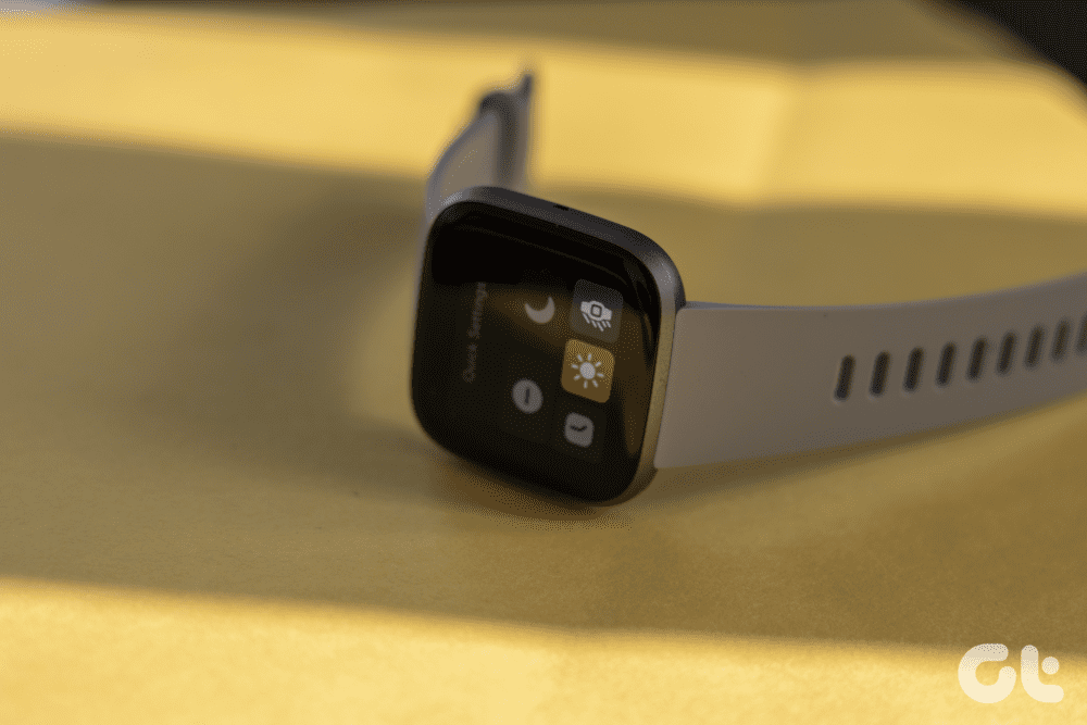 Fitbit Versa 2 против Samsung Galaxy Active 2 6