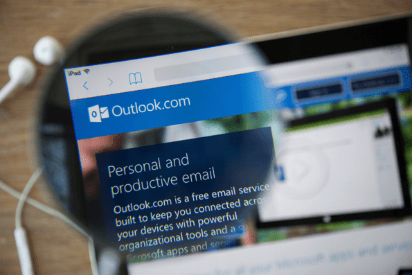 Электронная почта Shutterstock Outlook