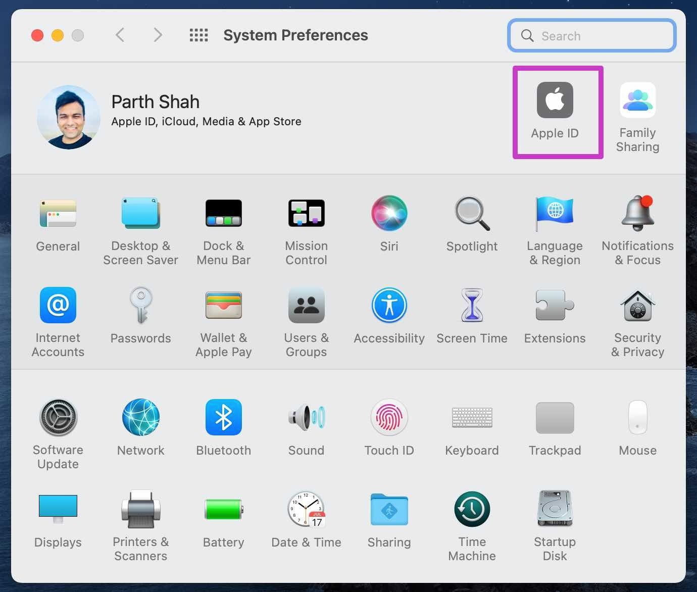 откройте меню Apple ID