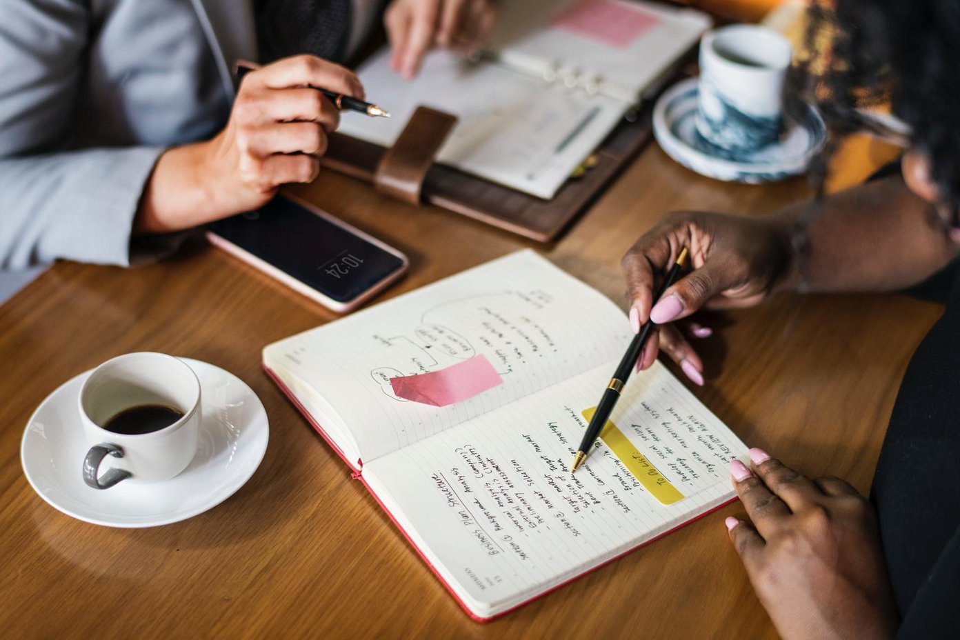 Ноутбук Zoho против Apple Notes