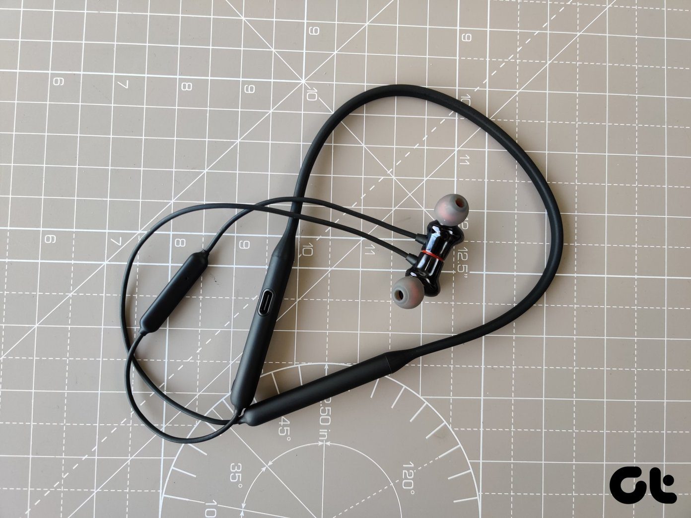 Rha Ma650 Wireless против One Plus Bullets Wireless 2 1