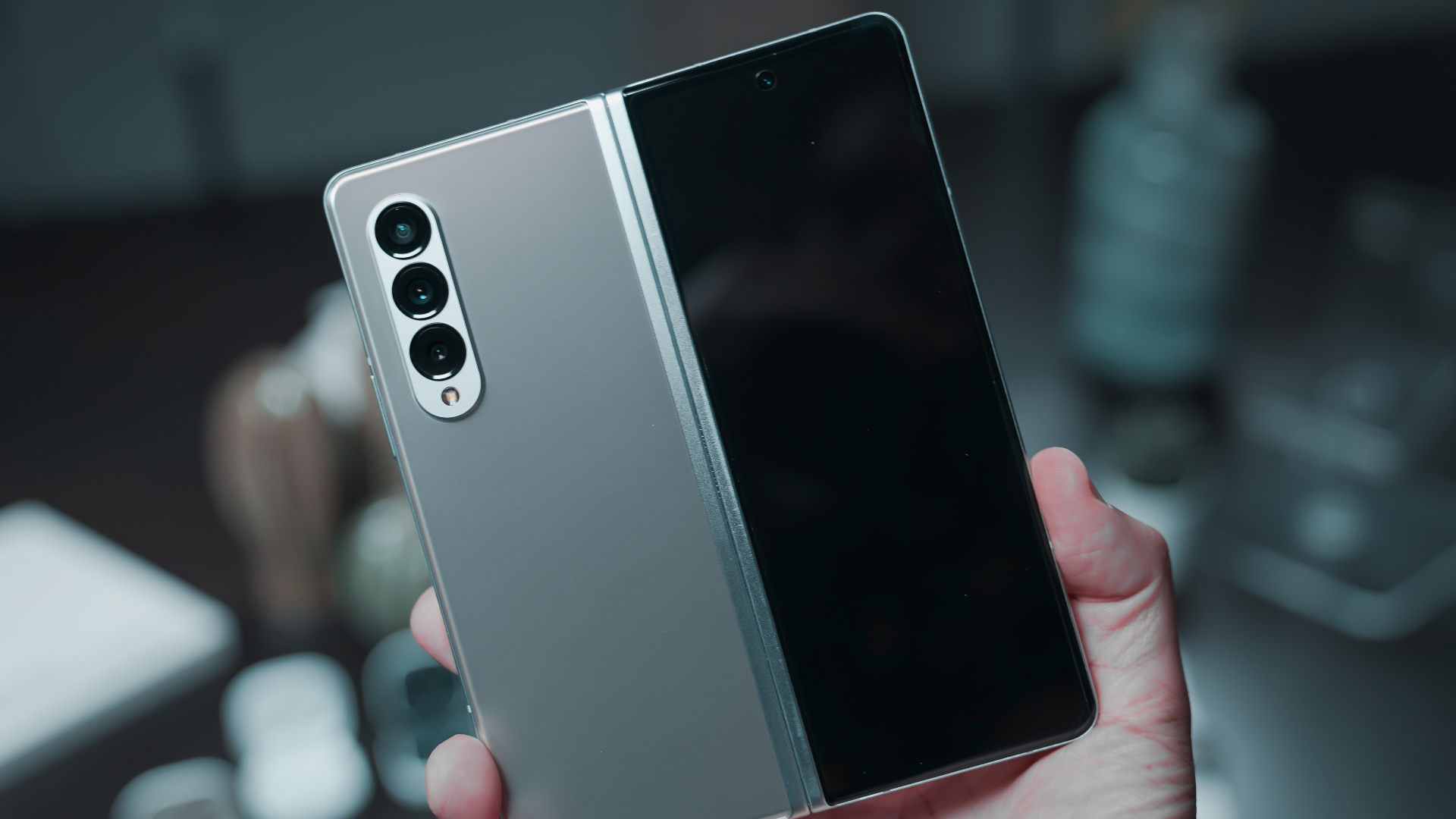 лучшие тонкие чехлы для Samsung Galaxy Z Fold 4