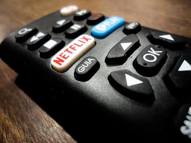 Управление профилем Netflix с помощью Google Assistant