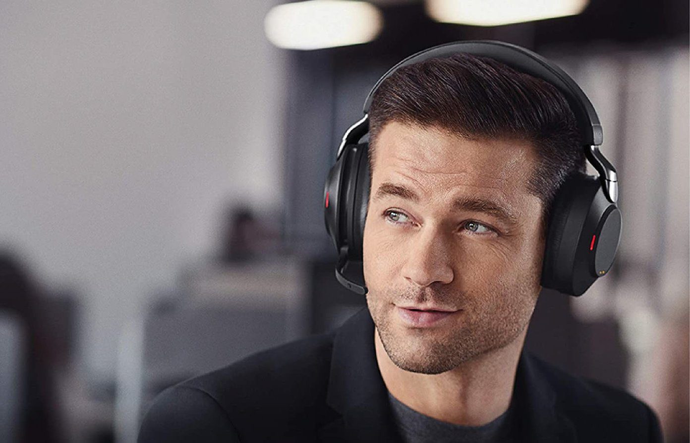 Jabra Evolve2 85 против Sony WH1000 XM4 5