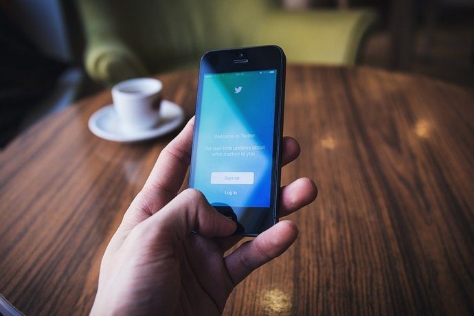 Twitter News For You Уведомления отключаются