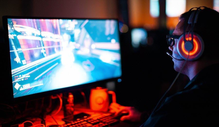 6 лучших световых полосок RGB для игровых комнат