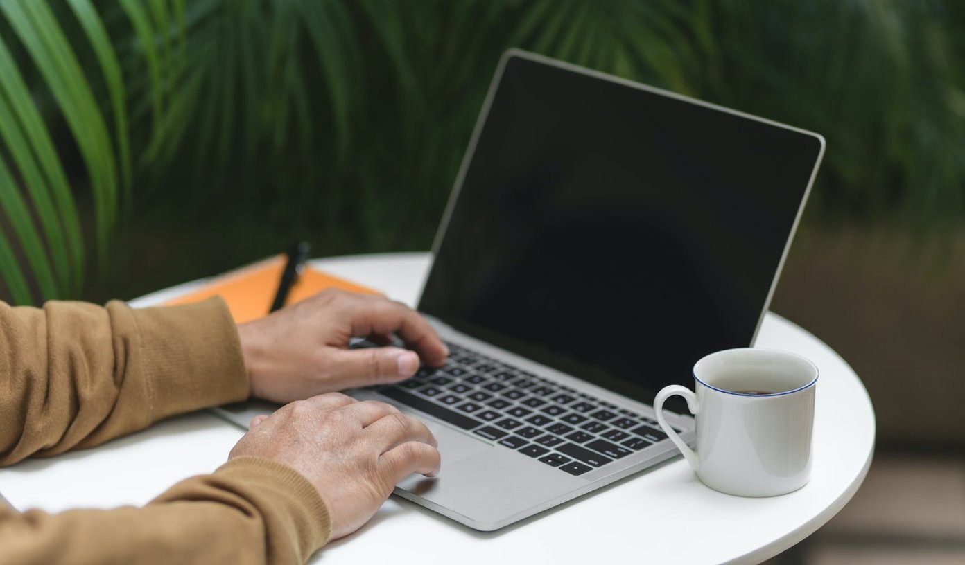 Исправить Mac, который запускается с черным экраном