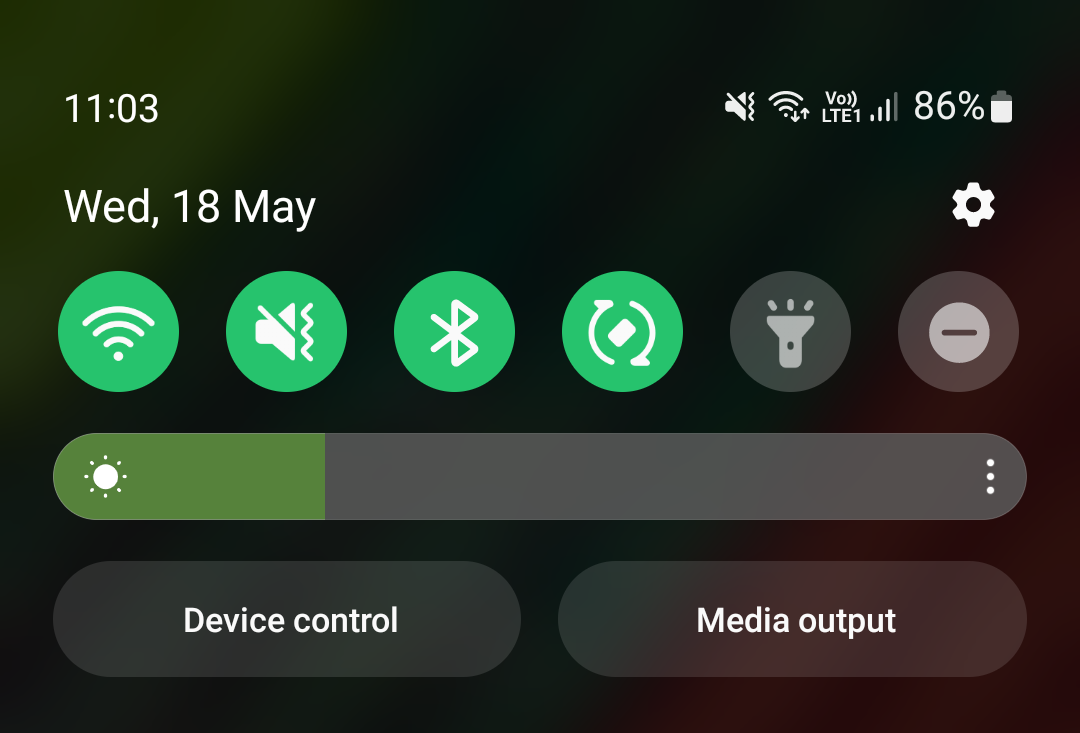 Активировать Wi-Fi и Bluetooth
