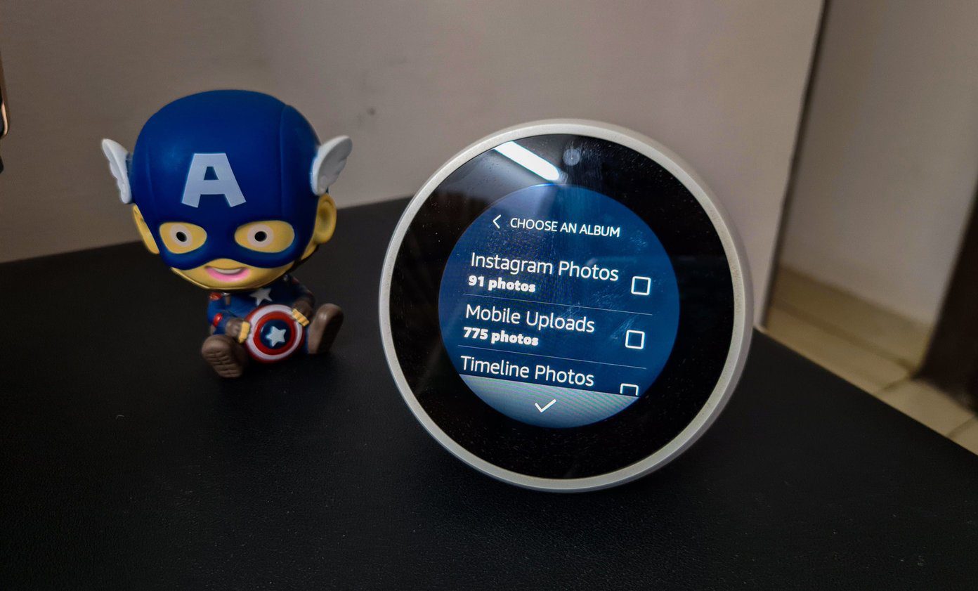 Как добавить фотографии и картинки в Amazon Echo Spot 6